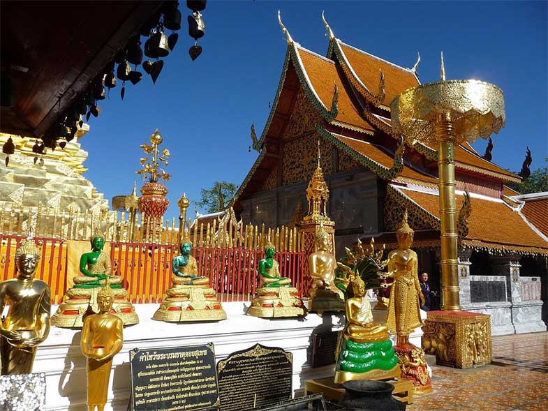 architecture du temple wat phra that doi kham